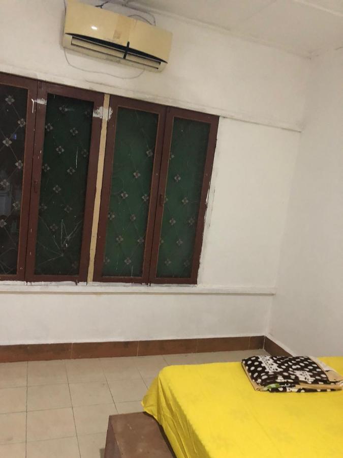 Vernice Backpacker Hostel Vientiane Exterior foto